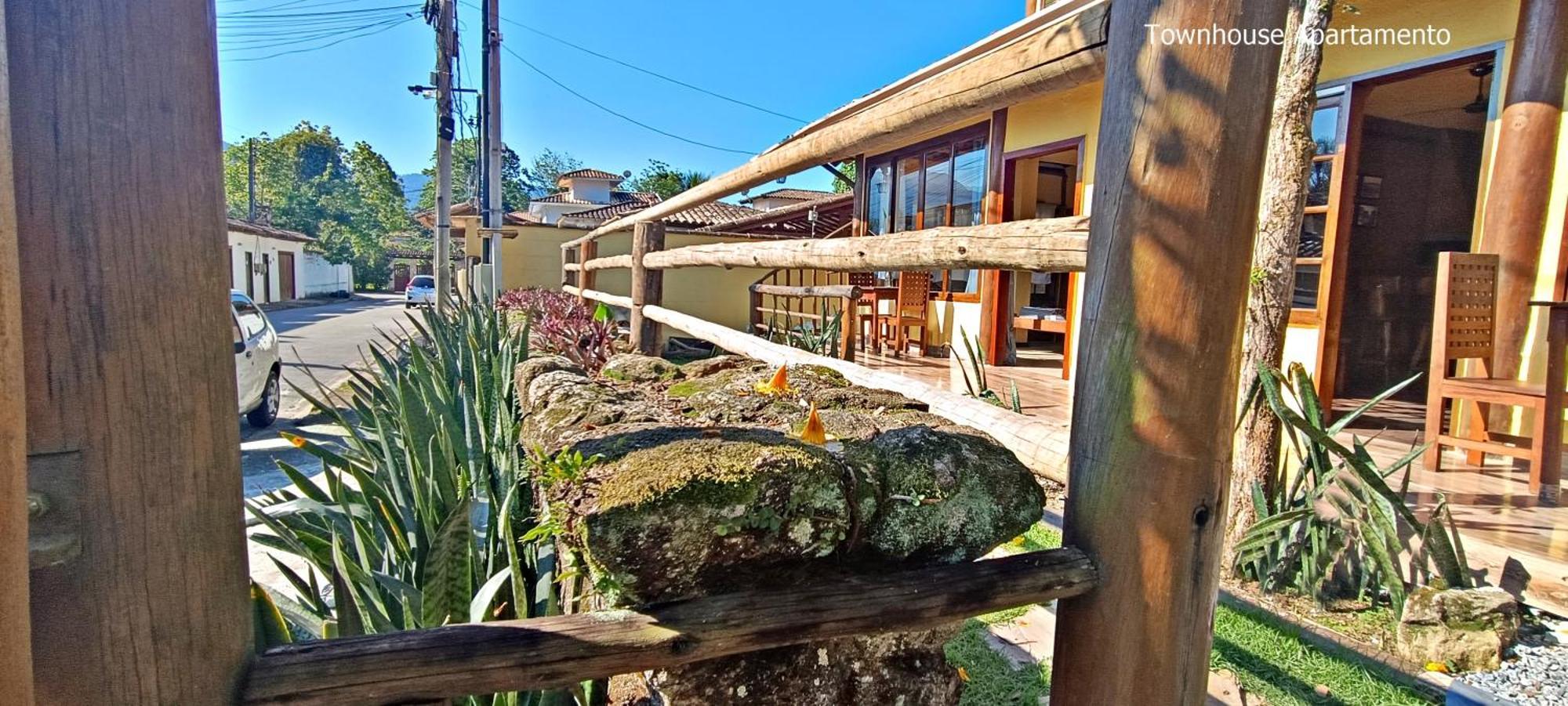 Townhouse Apartamento Aurora Araquari Exterior photo