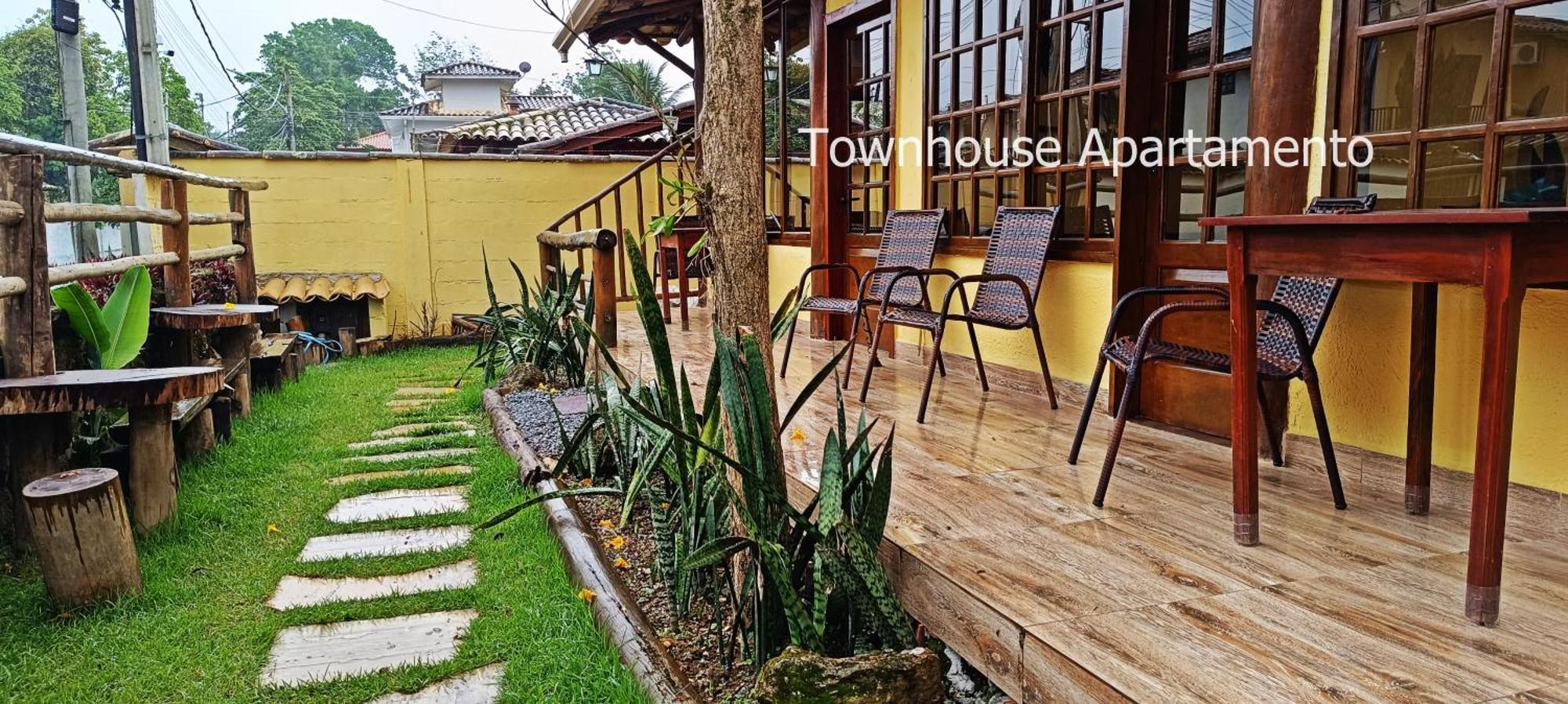 Townhouse Apartamento Aurora Araquari Exterior photo